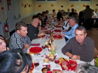 Les participants à la soirée beaujolais de Claix Naturellement